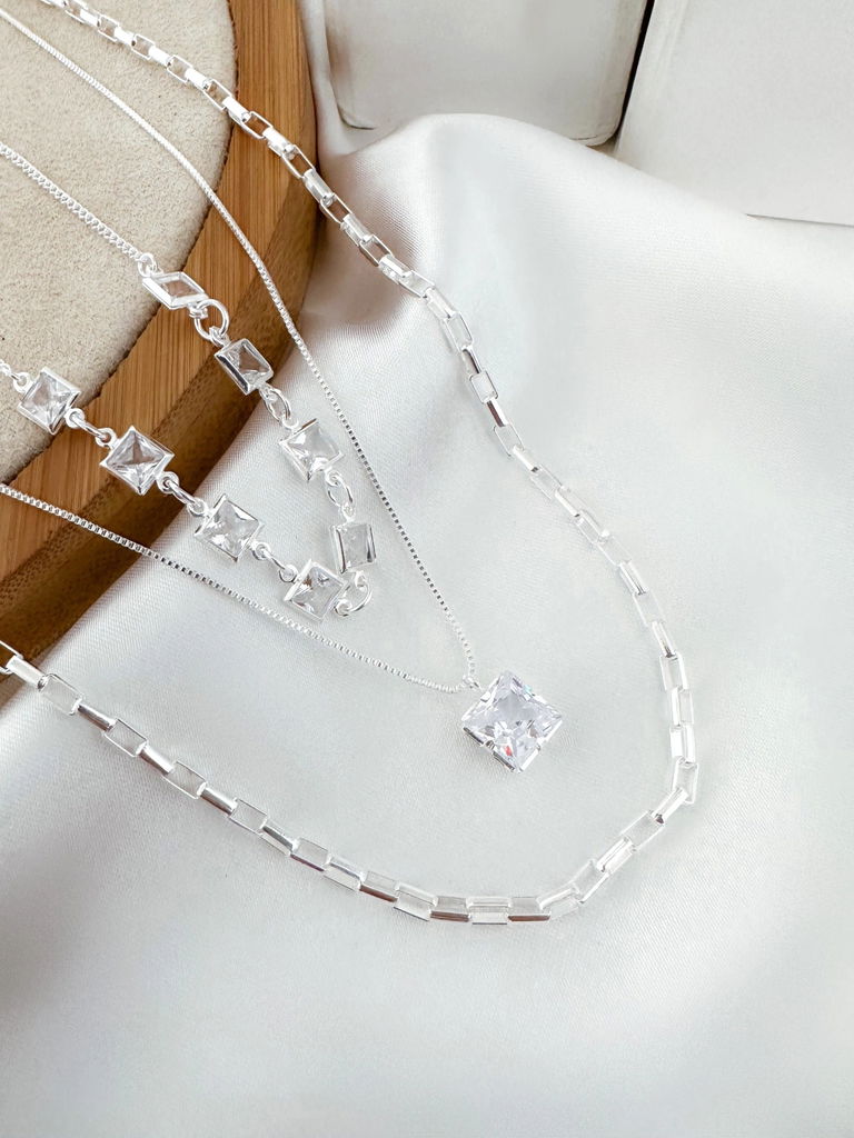 trio de joinhas folheado a ouro 18k e prata 925 quadrados de zircônias e elos.